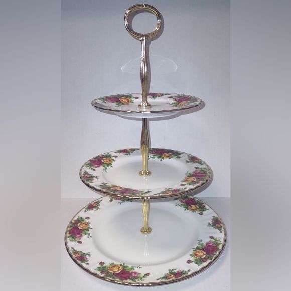ROYAL ALBERT OLD COUNTRY ROSES 3-TIER CAKE STAND NEW In BOX